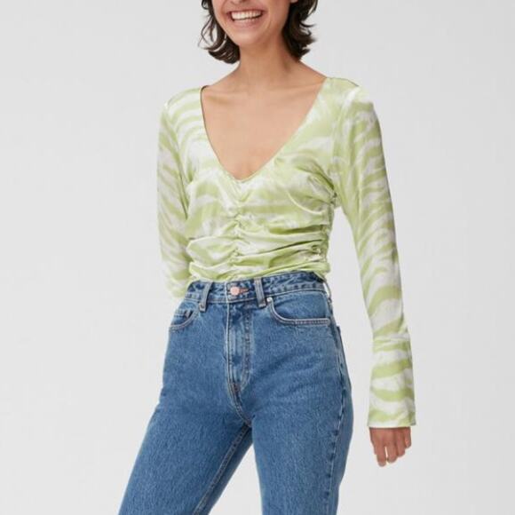 NWT GANNI Zebra Stripe Ruched Silk Blouse in Margarita - Picture 1 of 16